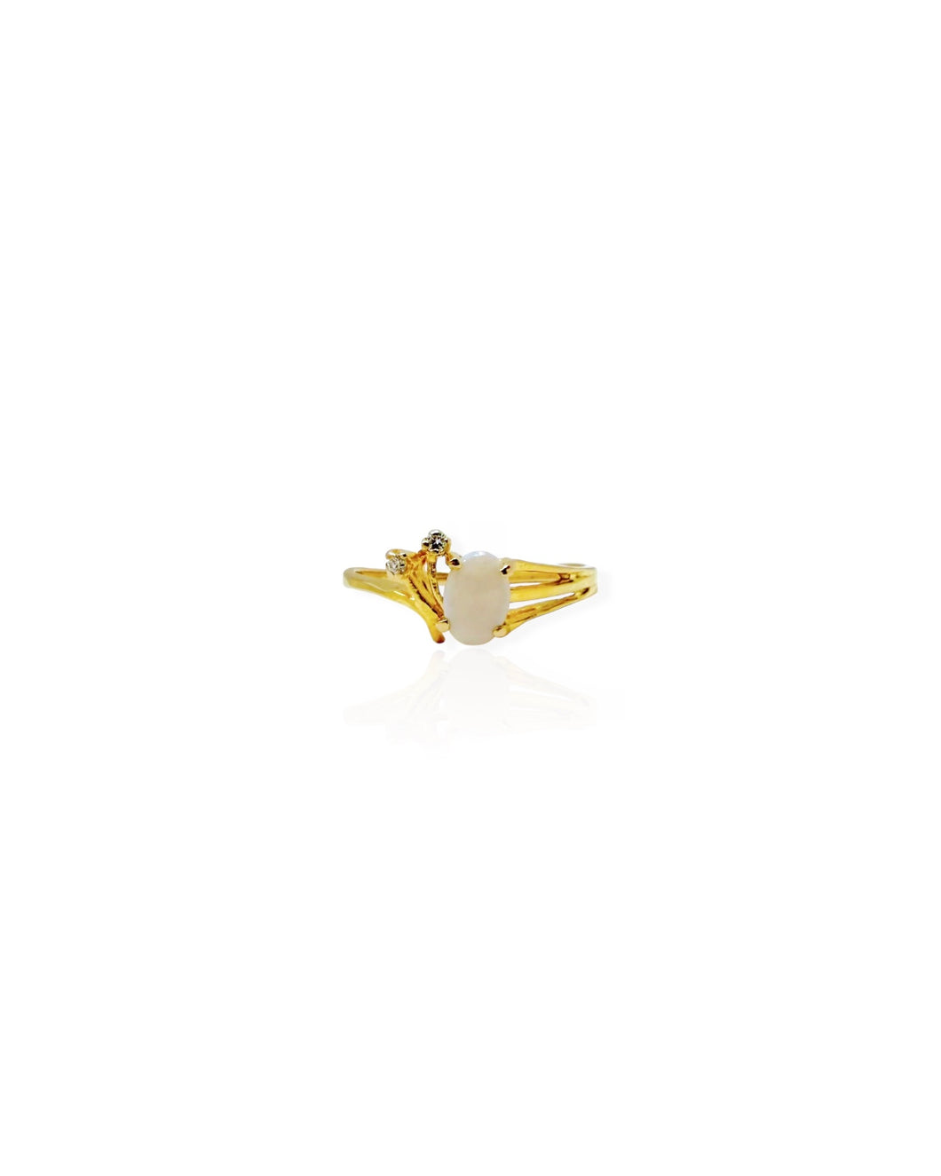 14k Gold Opal and Diamond Ring (6.25)