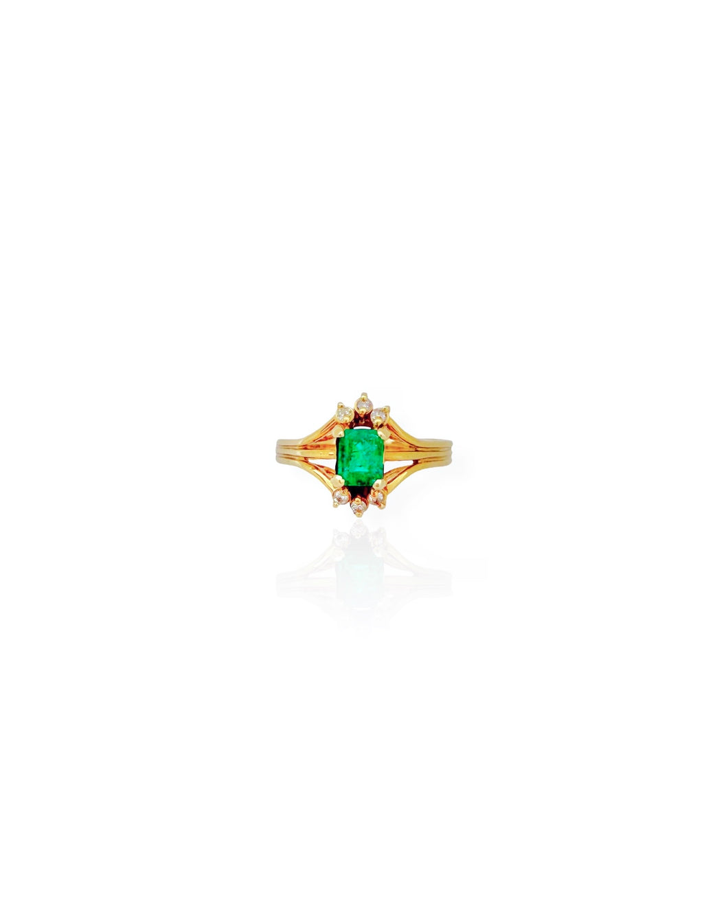 14k Gold Emerald and Diamond Ring (4.5)