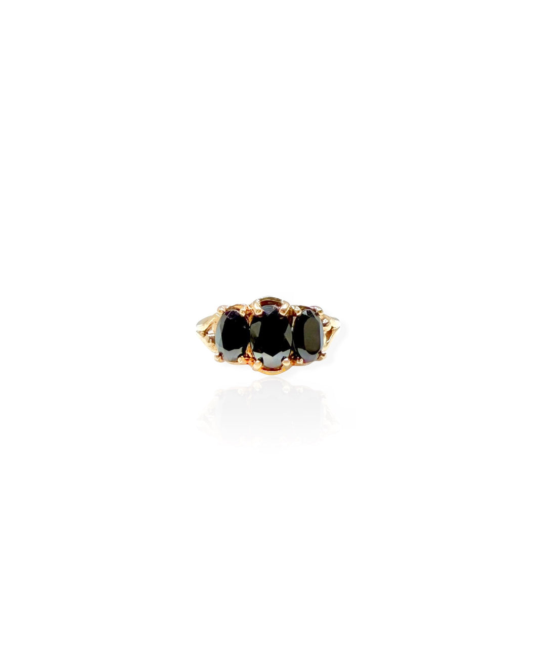 10k Gold Triple Onyx Ring (5.75)