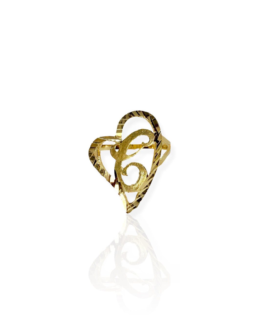10k Gold Letter C Ring (8.25)
