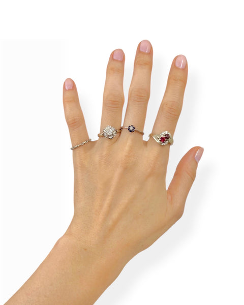 14k White Gold Diamond Flower Ring (6.75)