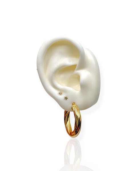 14k Gold Twist Oval Hoop Earrings