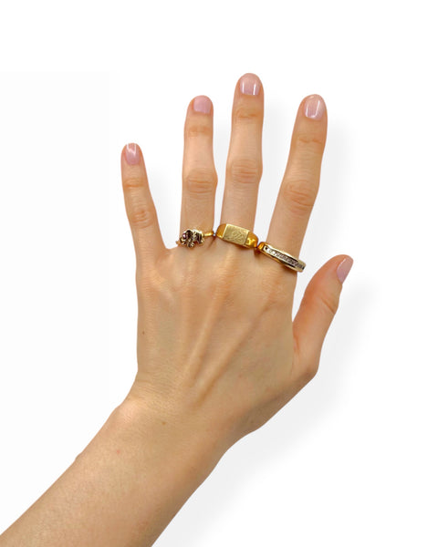 18k Gold Letter P Signet Ring (8.5)