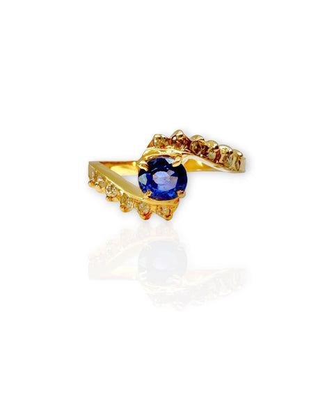 14k Gold Sapphire and Diamond Twist Ring (7.25)