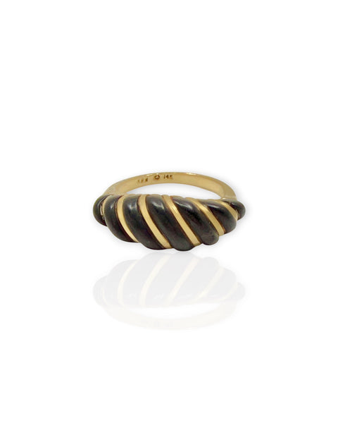 14k Gold Enamel Twisted Dome Ring (4.5)