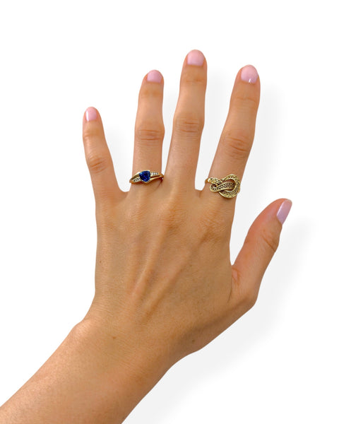 14k Gold Sapphire Ring (6.5)